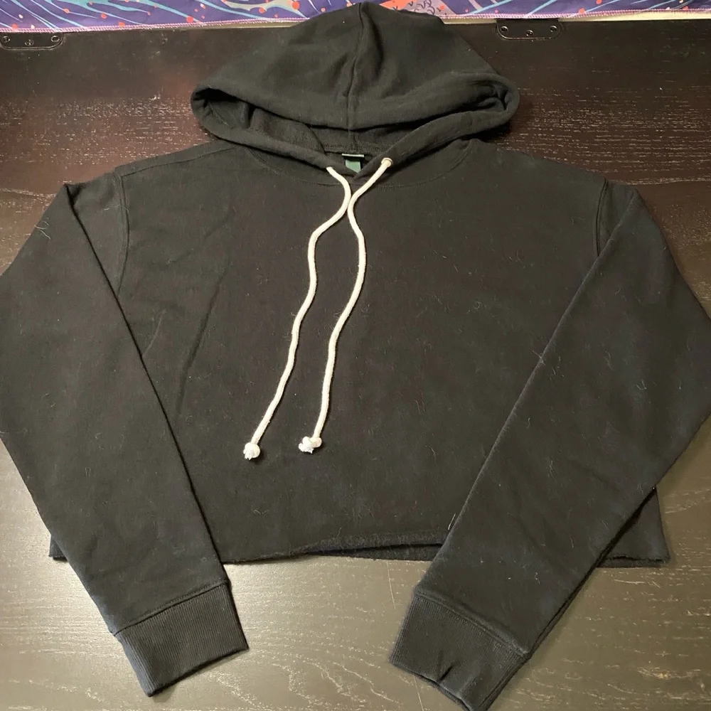 Wild fable Black Cripped Hoodie with White Drawcord - Picture 1 of 5